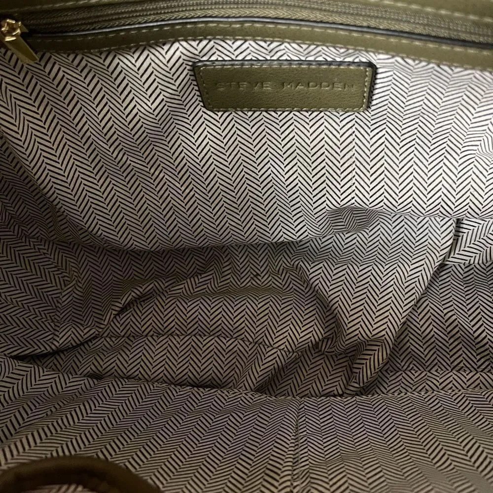 Steve Madden olive green satchel bag detachable shoulder strap tassel accent